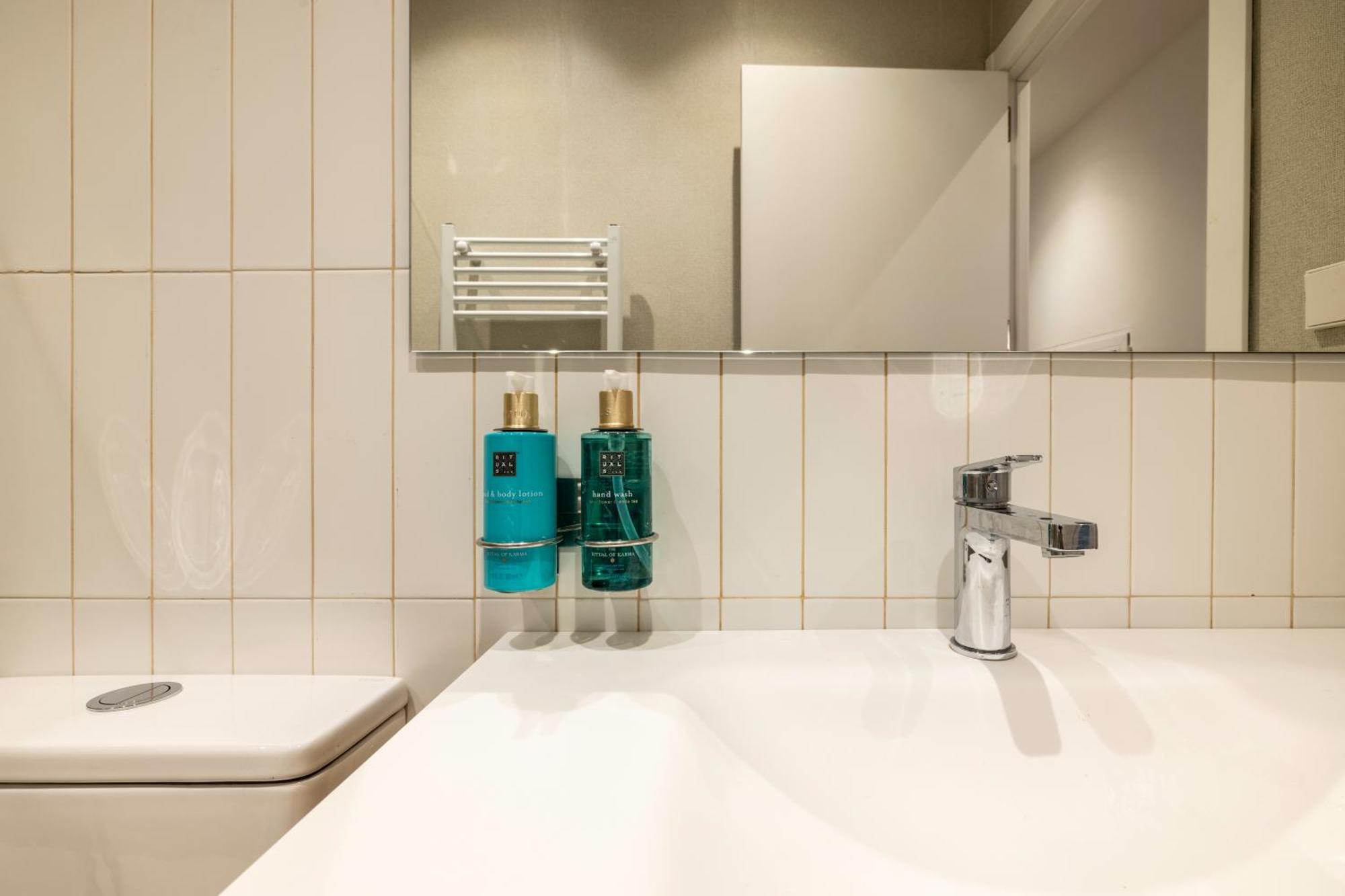 New Designed Flat 3 Bedrooms 2 Showers Madrid Exterior photo